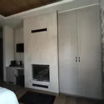 Hotell μikri Arktos Boutique 3*