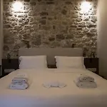 μikri Arktos Boutique Hotell 3*