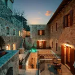 μikri Arktos Boutique Dimitsana