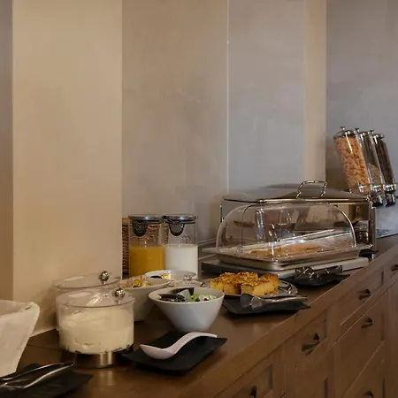 μikri Arktos Boutique 3*