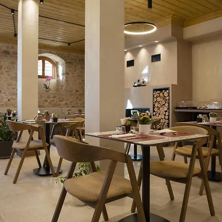 μikri Arktos Boutique Dimitsana