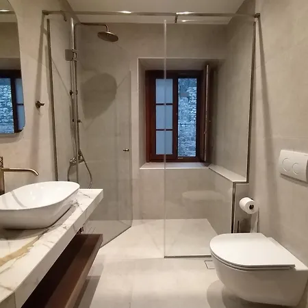 μikri Arktos Boutique 3*