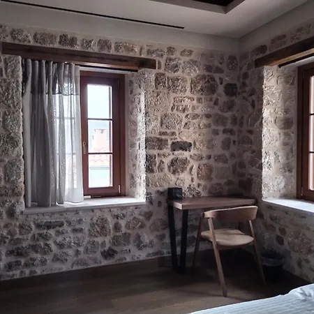 μikri Arktos Boutique Hotel 3*