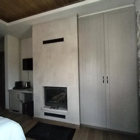 Hotel μikri Arktos Boutique 3*