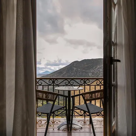 μikri Arktos Boutique 3*