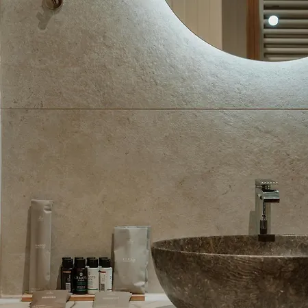 μikri Arktos Boutique 3*