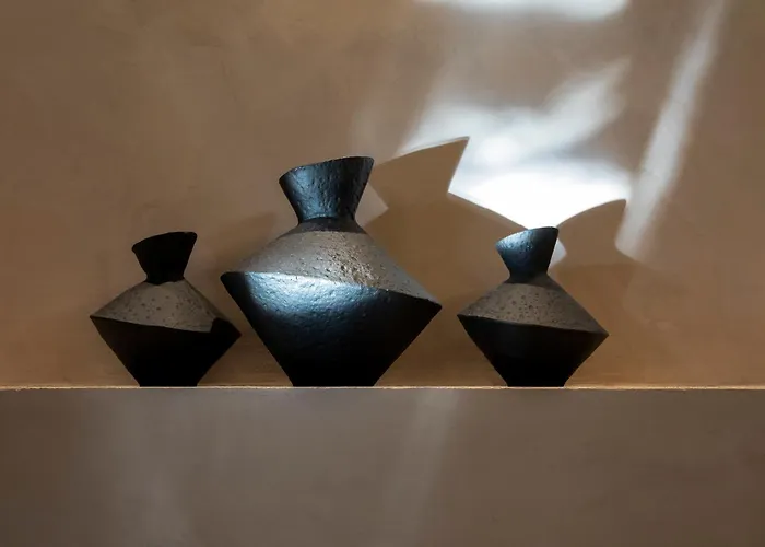 μikri Arktos Boutique