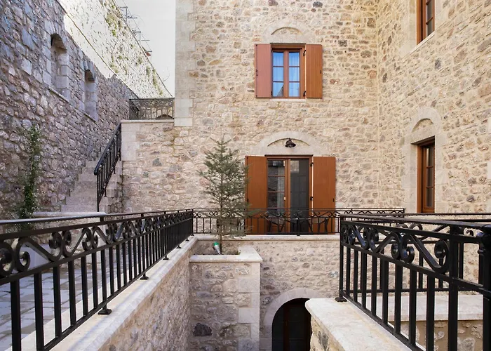 Otel μikri Arktos Boutique 3*