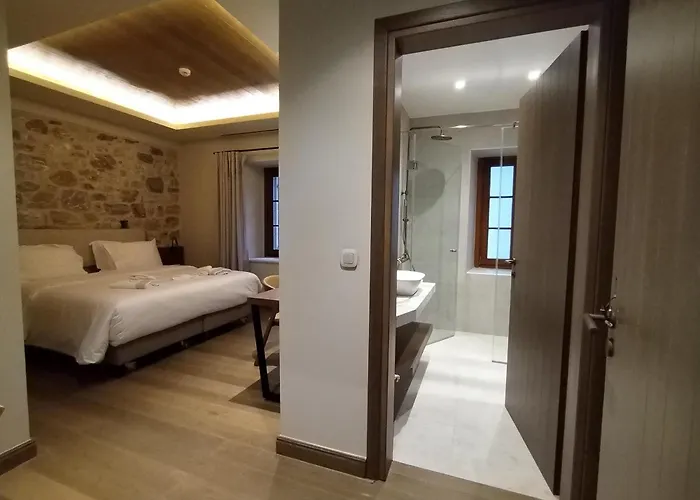 μikri Arktos Boutique Dimitsana