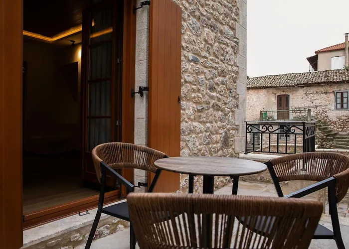 μikri Arktos Boutique Hotel 3*