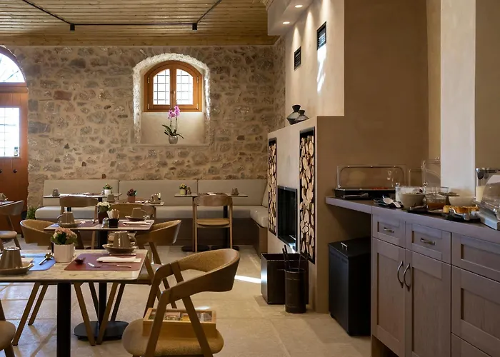 μikri Arktos Boutique Dimitsana