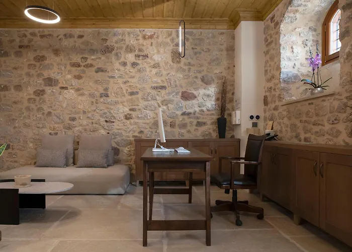 μikri Arktos Boutique Hotel 3*