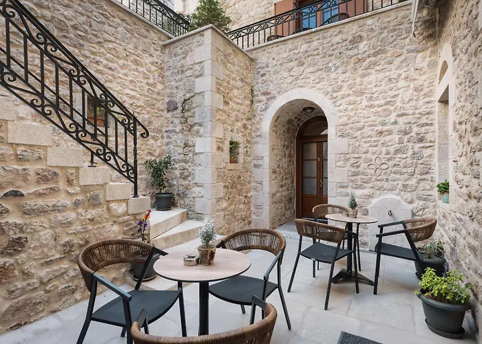 μikri Arktos Boutique Hotel 3*